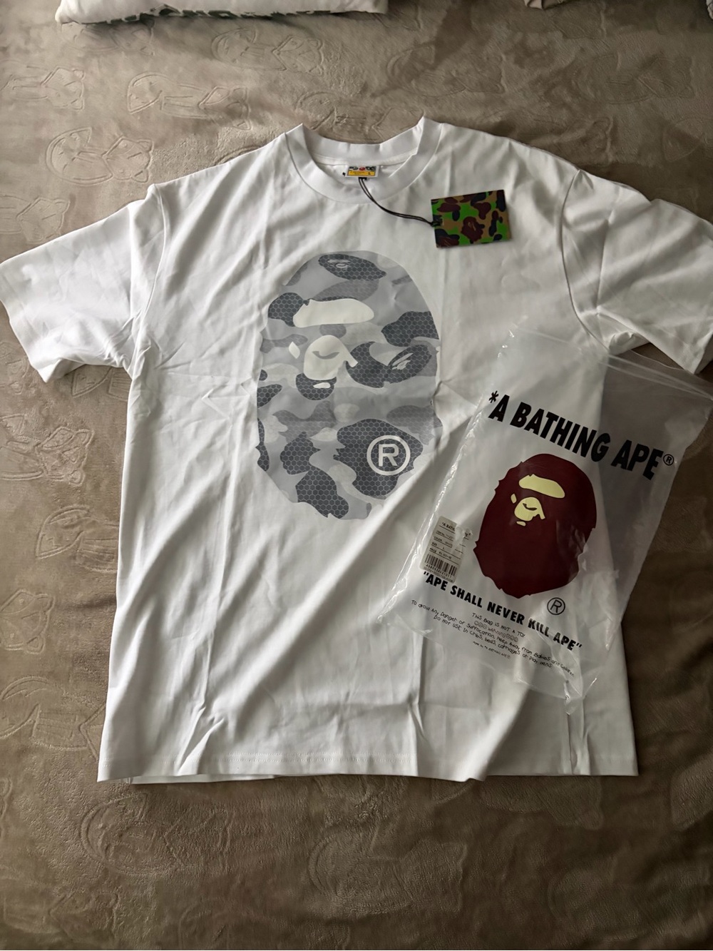 White Cameo Bape shirt Size L